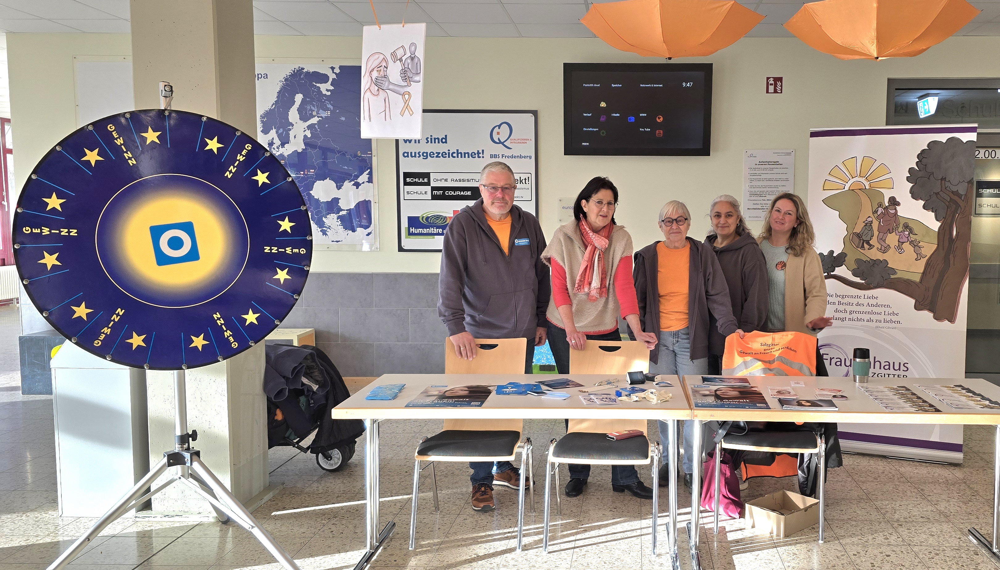 Das Glücksrad lockte an